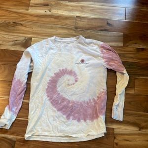 Simple’s southern long sleeve